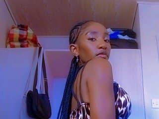 Hornycammy23