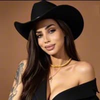 BrianaGolddenn