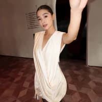 Angelina-Kute20