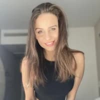 Mary_Wet