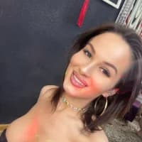 MiraPleasure_