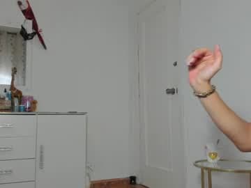 anisialuna_