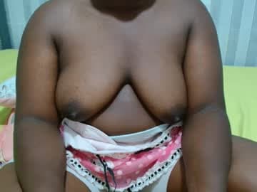 ebony_sabrina