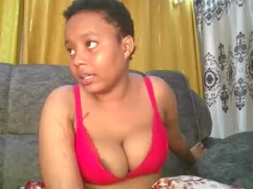 queenbeiby05