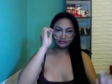 sexuallyattractive_mae